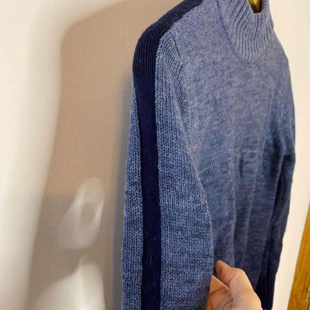 Blue Gradient Women's Sweater - Picture 2 of 7